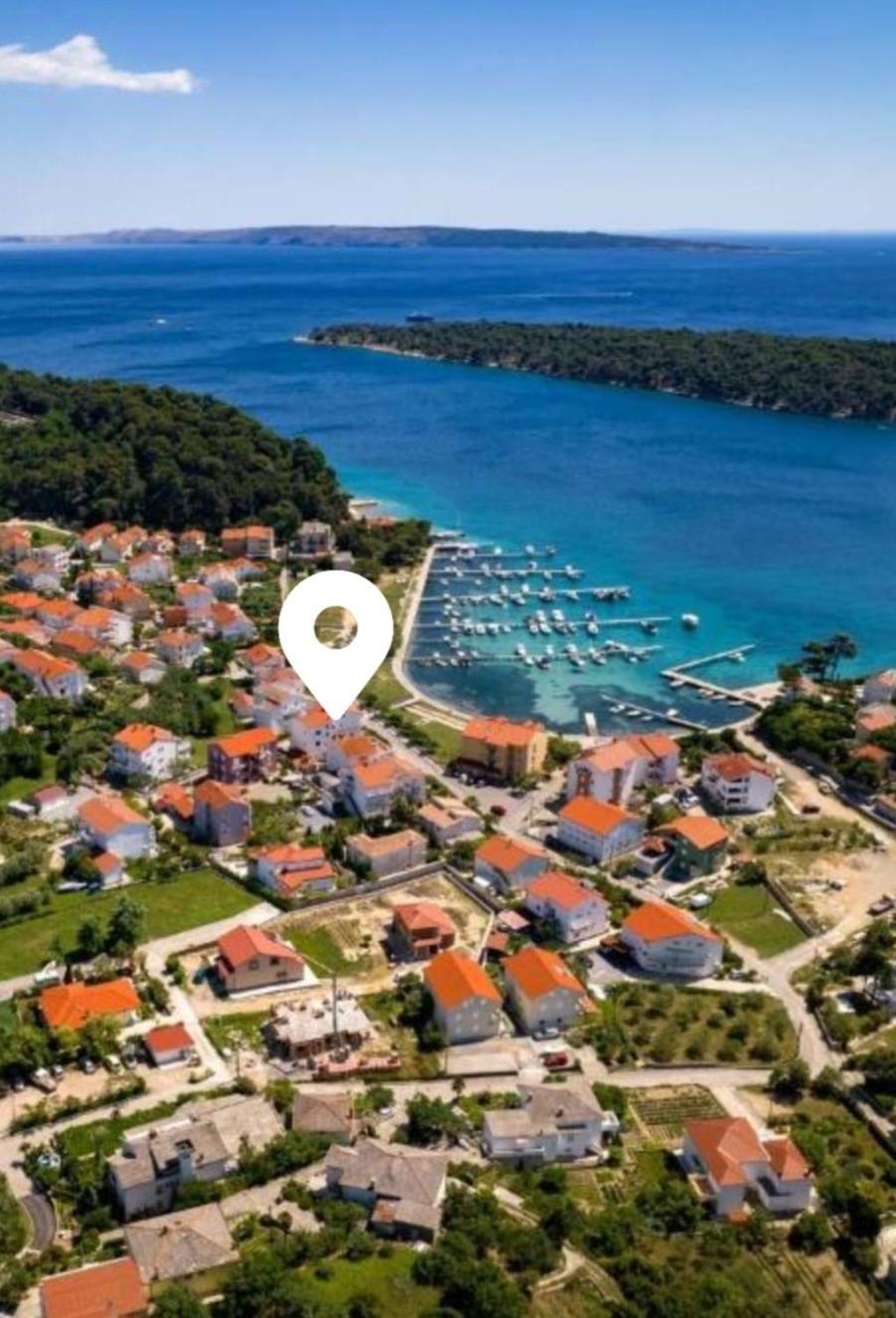 Apartmani Devcic Palit Εξωτερικό φωτογραφία